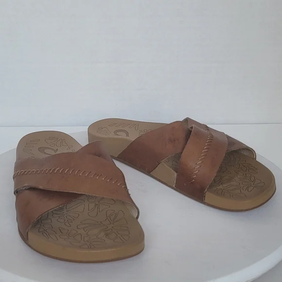 Olukai Kipe'a 'Olu Women's Leather Slide Boho Sahara Tan Beach Sandal 8 - Picture 2 of 16